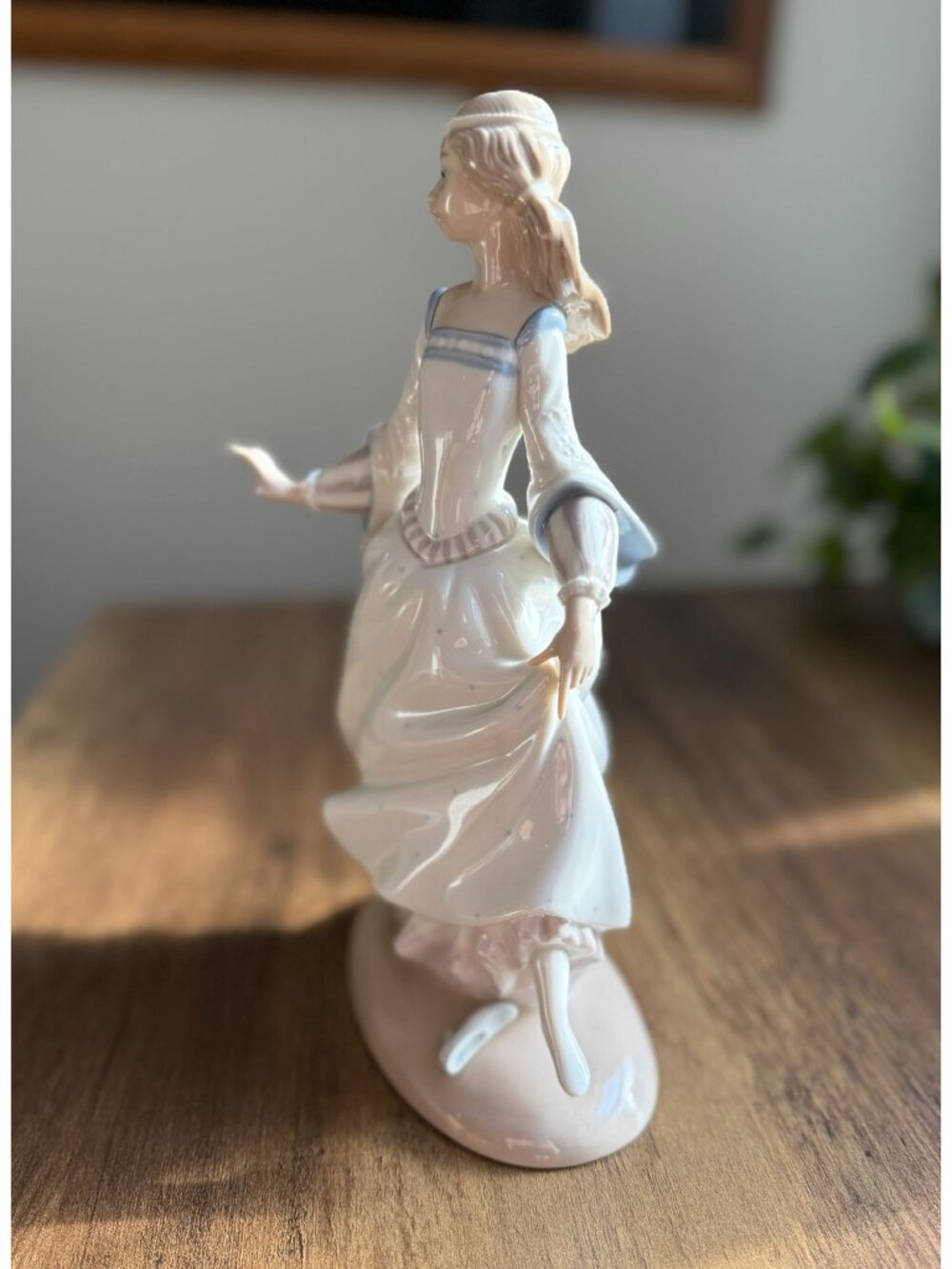 Vintage 1980s Lladro Cinderella Figurine With Original Box - Picture 2 of 7